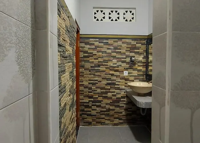 Shri Ganesh 4* Lovina (Bali)